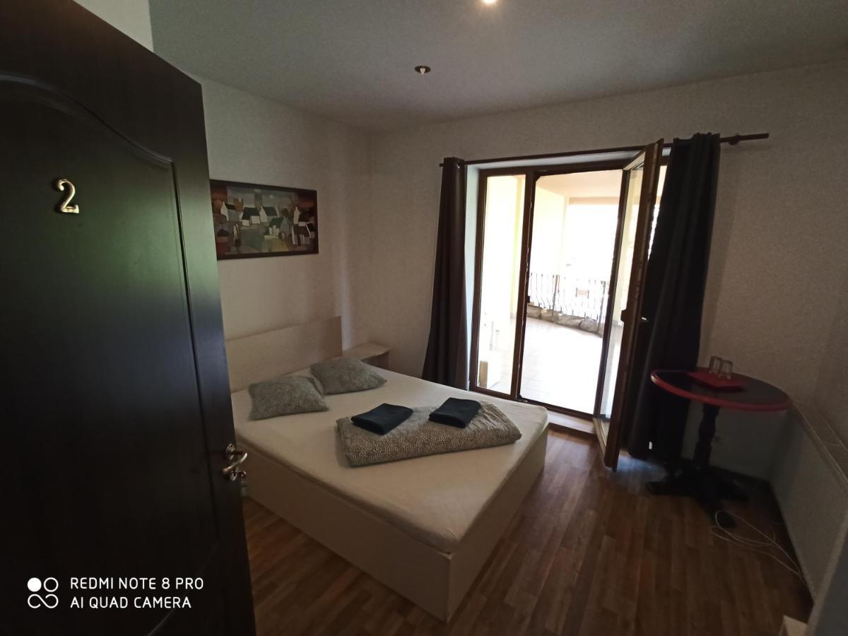 Quik Hotell Braşov Eksteriør bilde